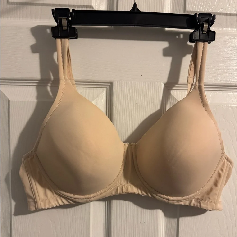 Leading Lady Brigitte Full Coverage Lightly Padded Underwire T-Shirt Bra sz 44B